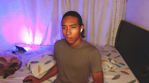 Snapshot of louis_hardstar chatting on 02/08/25, 06:12 Louis Valdz online show from 02/08/25, 06:12