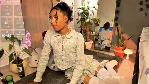 Snapshot of louis_hardstar chatting on 10/13/25, 02:11 Louis Valdz online show from 10/13/25, 02:11