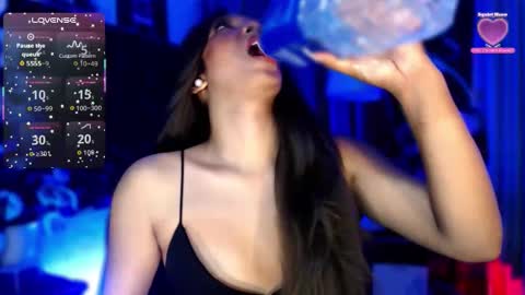 Snapshot of louisassy chatting on 01/13/26, 02:28 Louisa online show from 01/13/26, 02:28