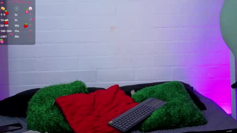  LouIse  online show from 05/01/26, 12:43