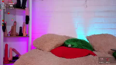  LouIse  online show from 06/25/26, 06:12