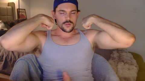 Snapshot of louisvalmer chatting on 05/12/26, 12:52 Louis Valmer online show from 05/12/26, 12:52