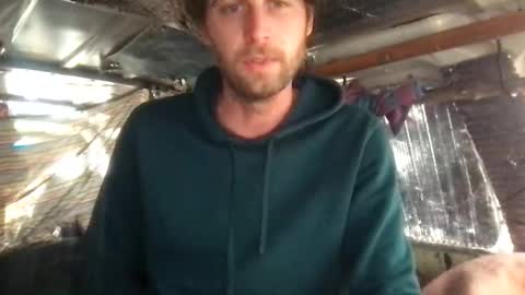 Snapshot of louisxxx077 chatting on 03/04/26, 08:26 louisxxx077 online show from 03/04/26, 08:26