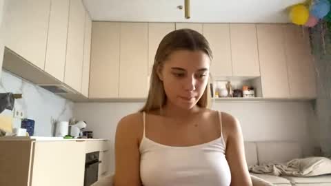 Eliza online show from 05/10/26, 06:18