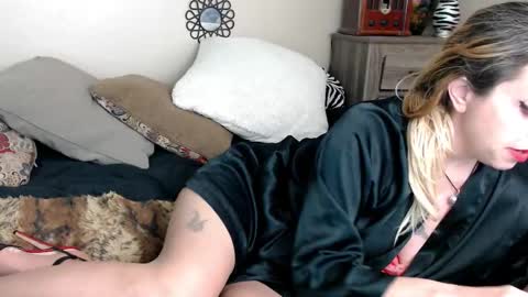 Snapshot of lourdesnoir chatting on 02/28/26, 08:37 Lourdes Noir online show from 02/28/26, 08:37