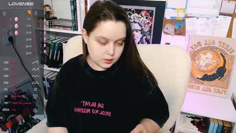 Snapshot of lovbess chatting on 02/01/26, 12:26 Mia online show from 02/01/26, 12:26