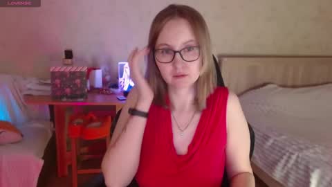 Snapshot of love_agatha chatting on 02/08/26, 04:05 Agatha online show from 02/08/26, 04:05