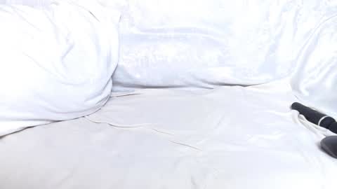 love bella  online show from 01/20/25, 09:13