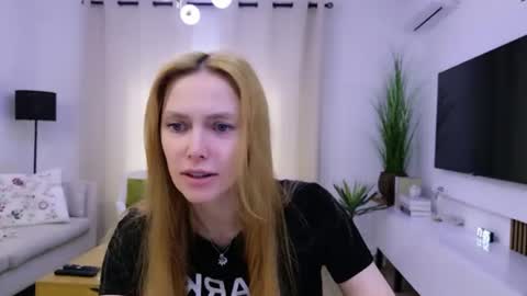 love_call online show from 06/12/26, 06:56