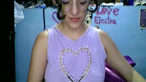 love_electra online show from 04/05/26, 01:36