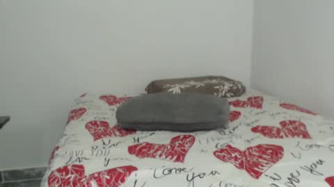 Nina online show from 01/15/25, 03:22