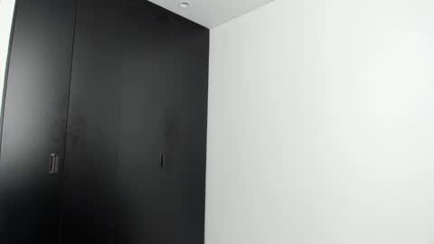 Snapshot of love_kris chatting on 03/12/26, 08:04 Kristen LoveBerry online show from 03/12/26, 08:04