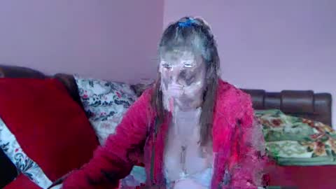 Snapshot of love_me_nice chatting on 01/15/25, 01:52 love_me_nice online show from 01/15/25, 01:52