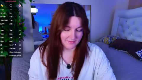 Monika online show from 05/01/26, 01:21