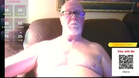 Snapshot of love_pussy1365 chatting on 08/02/26, 11:41 Hard cock online show from 08/02/26, 11:41