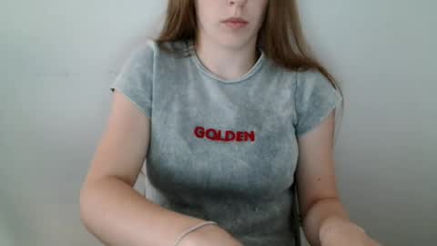Vivian online show from 07/10/26, 11:13