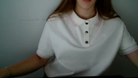 Vivian online show from 07/29/26, 11:08