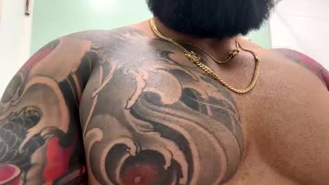 Snapshot of loveathickbitch chatting on 09/21/25, 09:05 loveathickbitch online show from 09/21/25, 09:05