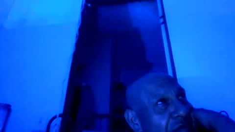 loveazz4me online show from 06/12/26, 11:20