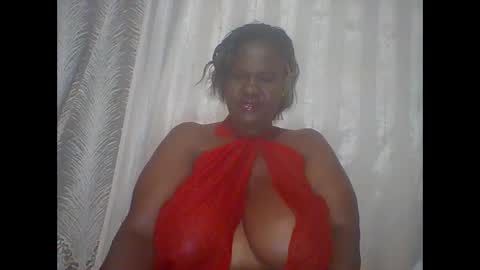 Snapshot of lovebigmelon chatting on 03/06/25, 08:59 Lynn online show from 03/06/25, 08:59