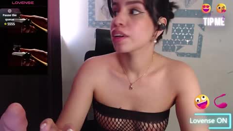 Snapshot of lovebunny_01 chatting on 01/24/25, 03:55 IAmBunny online show from 01/24/25, 03:55