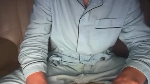 Snapshot of lovecoquin chatting on 10/01/25, 08:15 lovecoquin online show from 10/01/25, 08:15