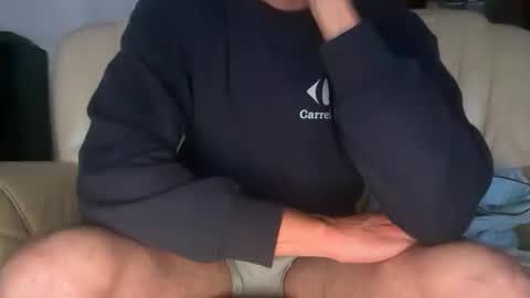 Snapshot of lovecoquin chatting on 10/14/25, 08:42 lovecoquin online show from 10/14/25, 08:42