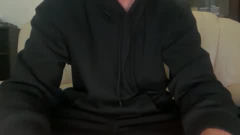 Snapshot of lovecoquin chatting on 10/24/25, 01:29 lovecoquin online show from 10/24/25, 01:29