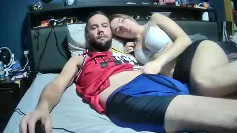 lovecoupleqc online show from 11/10/25, 04:44