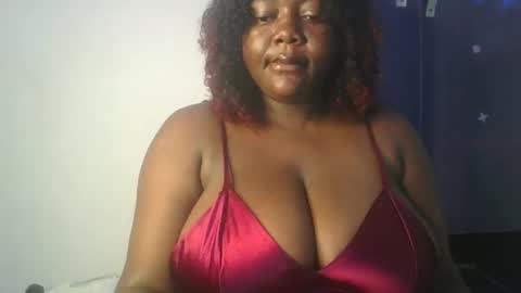 mila online show from 05/11/26, 03:01