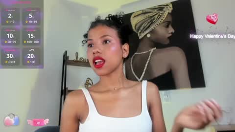 Snapshot of lovecurls_ chatting on 12/15/24, 03:13 Luna online show from 12/15/24, 03:13