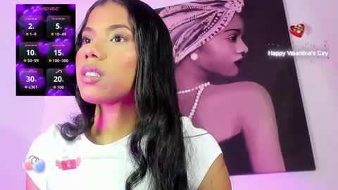 Snapshot of lovecurls_ chatting on 11/30/25, 10:47 Luna online show from 11/30/25, 10:47