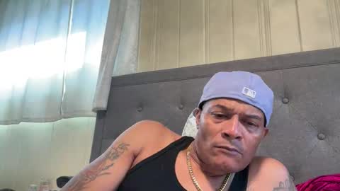 Snapshot of loved19 chatting on 10/27/25, 07:51 loved19 online show from 10/27/25, 07:51