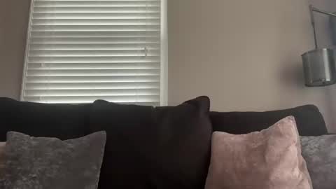 Snapshot of loved19 chatting on 11/08/25, 03:34 loved19 online show from 11/08/25, 03:34