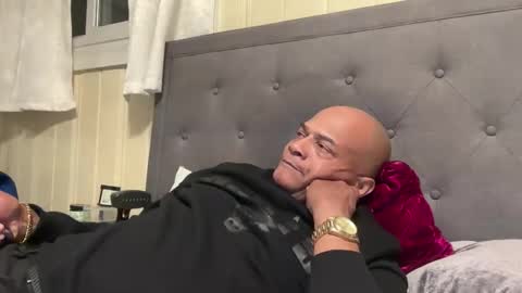 Snapshot of loved19 chatting on 02/14/26, 04:42 loved19 online show from 02/14/26, 04:42