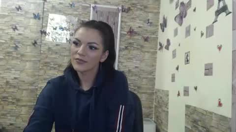Snapshot of lovediamond1 chatting on 12/02/24, 03:47 mary online show from 12/02/24, 03:47