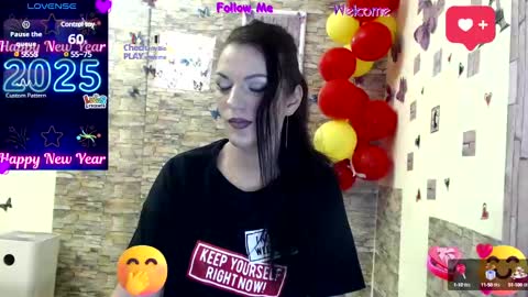 Snapshot of lovediamond1 chatting on 01/07/25, 05:53 mary online show from 01/07/25, 05:53