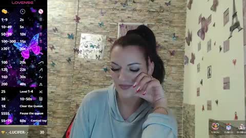 Snapshot of lovediamond1 chatting on 01/22/25, 05:28 mary online show from 01/22/25, 05:28