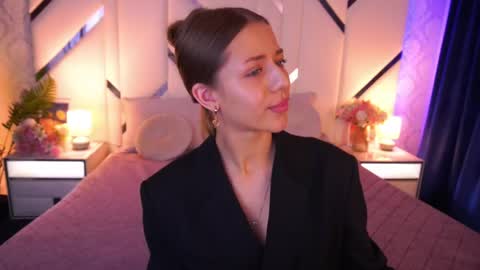 loveedove online show from 04/30/26, 06:09
