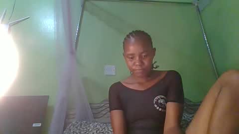 Snapshot of lovegal335 chatting on 12/03/25, 09:46 lovegal335 online show from 12/03/25, 09:46