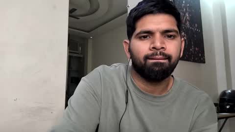 Snapshot of lovehairyindian chatting on 03/06/25, 08:08 Indian hairy online show from 03/06/25, 08:08