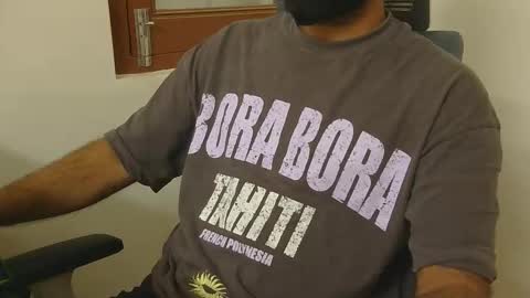 Snapshot of lovehairyindian chatting on 03/15/26, 10:43 Indian hairy online show from 03/15/26, 10:43