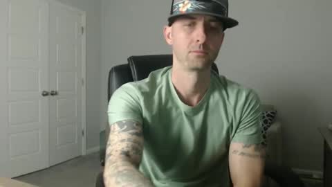 Snapshot of lovehatelovers chatting on 02/12/26, 07:58 lovehatlovers online show from 02/12/26, 07:58