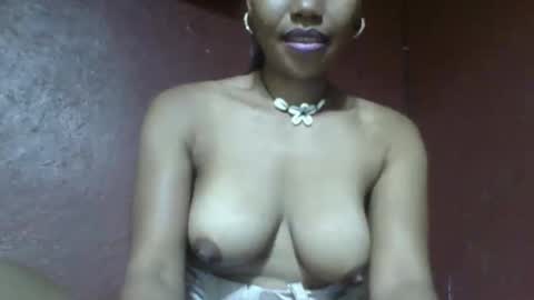 loveinlife750427 online show from 03/12/25, 06:11