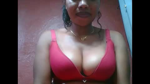 loveinlife750427 online show from 11/21/25, 06:34