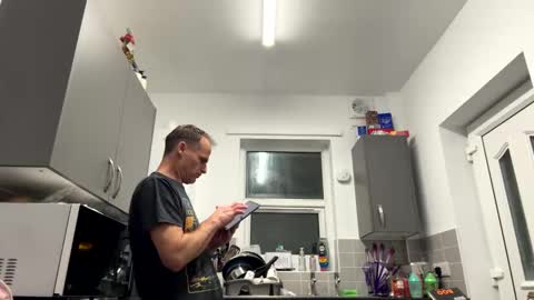 Snapshot of loveit23456 chatting on 10/22/25, 11:37 getnaked123 online show from 10/22/25, 11:37