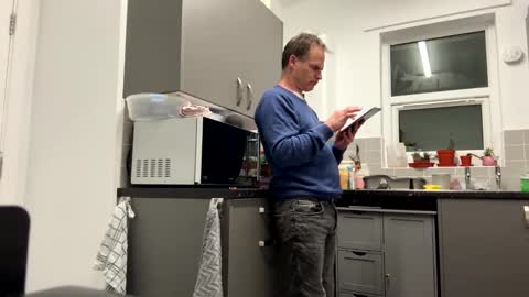 Snapshot of loveit23456 chatting on 03/29/26, 12:43 getnaked123 online show from 03/29/26, 12:43