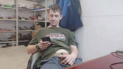 Snapshot of lovejimmi chatting on 04/22/26, 06:27 lovejimmi online show from 04/22/26, 06:27