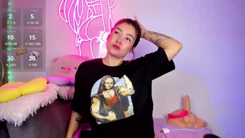    online show from 11/28/25, 09:56