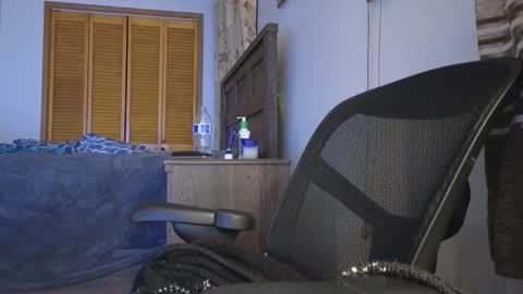 Amber online show from 11/13/25, 05:39